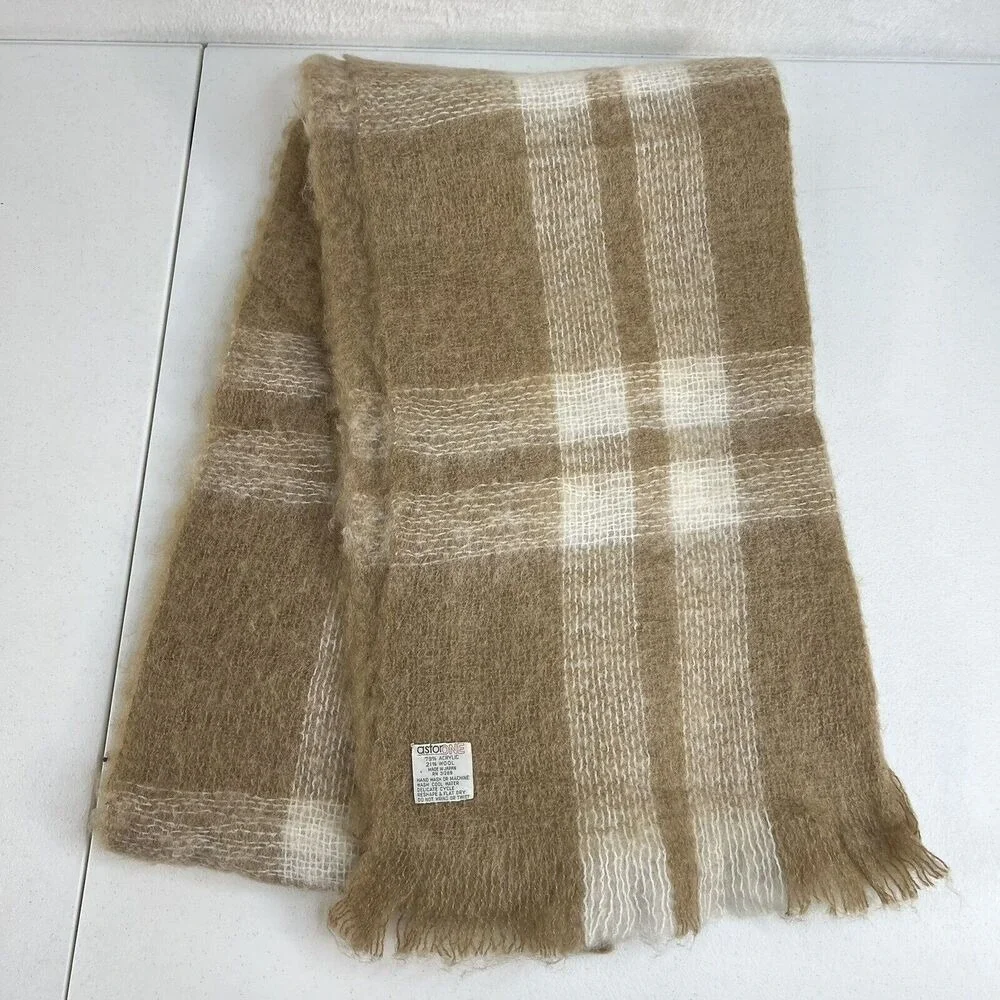 Astor One Scarf Wool Blend Tan Plaid Wrap‎ Vintage Made Japan Fringe Fuzzy Shawl